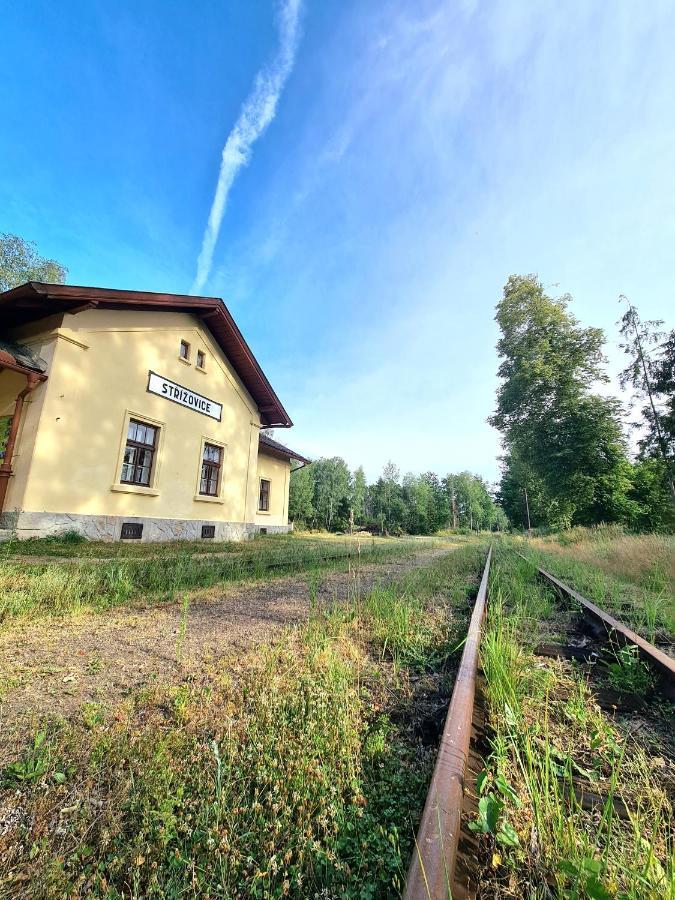 Uzkokolejky - Apartmany Strizovice Bagian luar foto