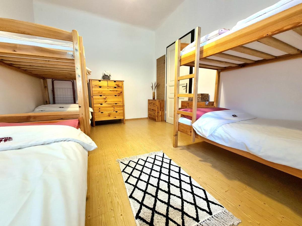 Uzkokolejky - Apartmany Strizovice Bagian luar foto