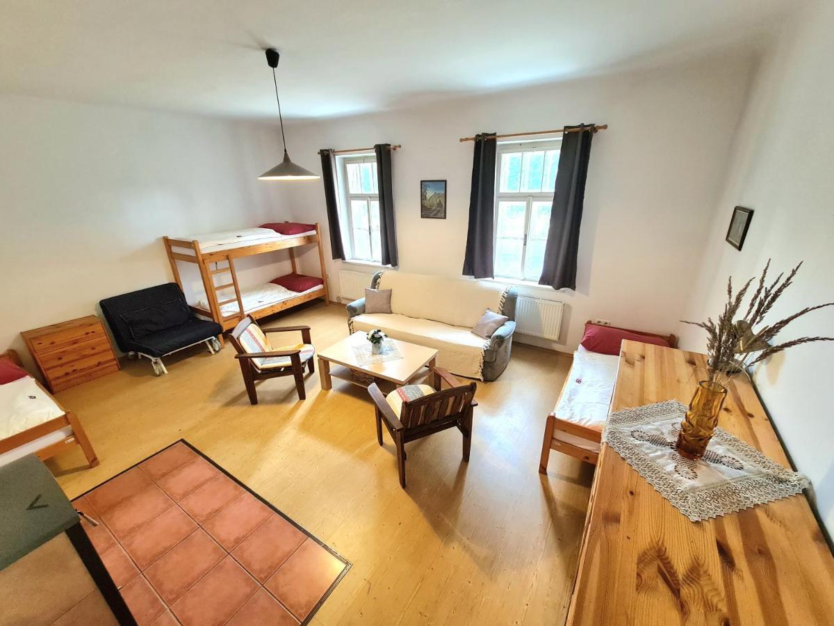 Uzkokolejky - Apartmany Strizovice Bagian luar foto